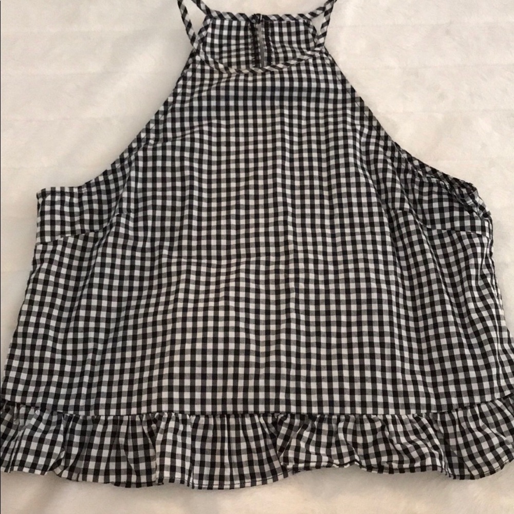 Haltered gingham.